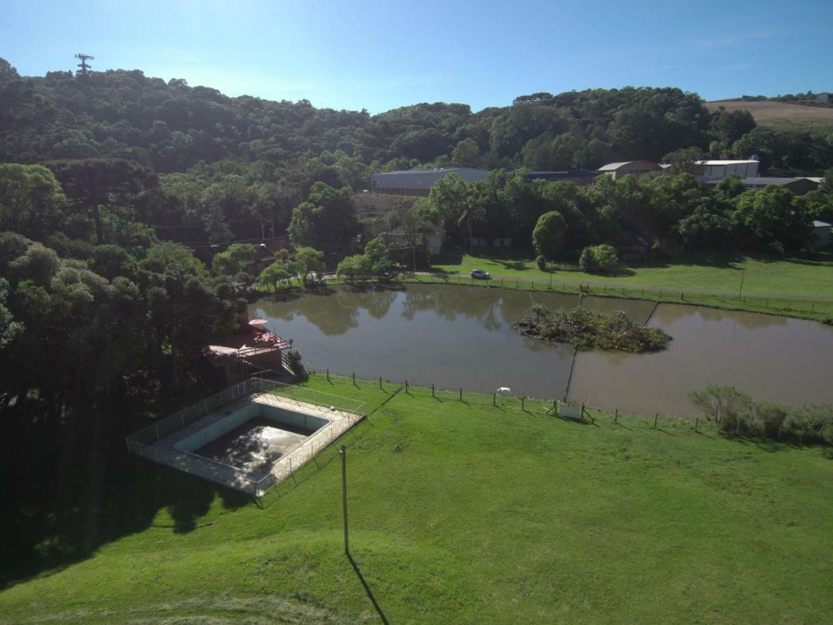 Pousada Parque Das Pitangueiras Флорис-да-Кунья Экстерьер фото
